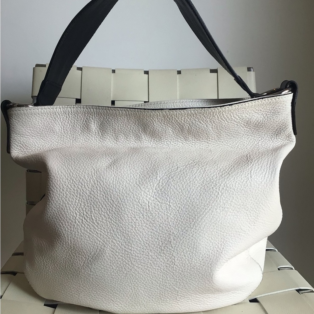 Beautiful leather hobo bag innuendo